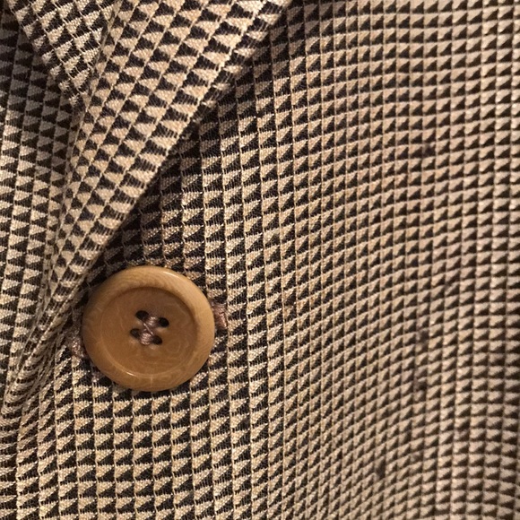 Blazer - Picture 2 of 4